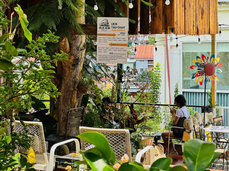 Ga49 Dalat - Cafe võng đường tàu Open 24h - ảnh 3